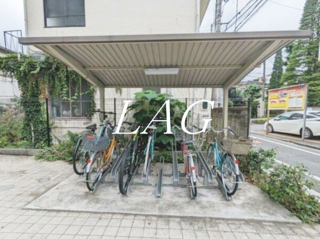 その他共有部分　駐輪場です。
