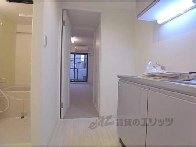 その他部屋・スペース　廊下