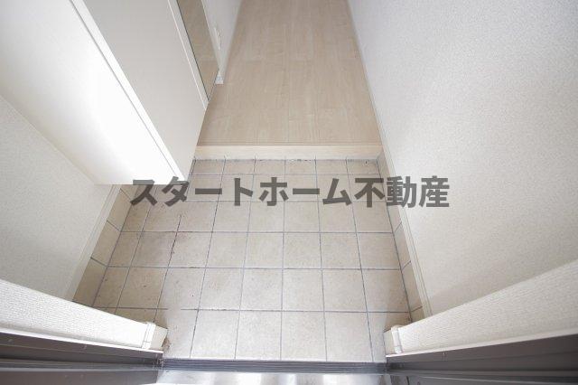 玄関　明るい玄関です
