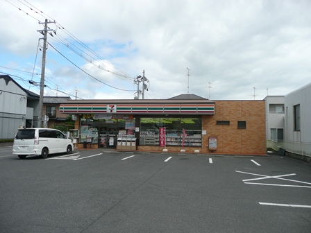 コンビニ　セブンイレブン郡山大槻中野店（コンビニ）まで400m