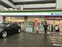 コンビニ　ファミリーマート 福岡大楠三丁目店（コンビニ）まで691m