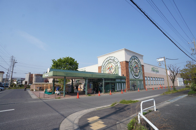 スーパー　マルヤス西条店（スーパー）まで820m