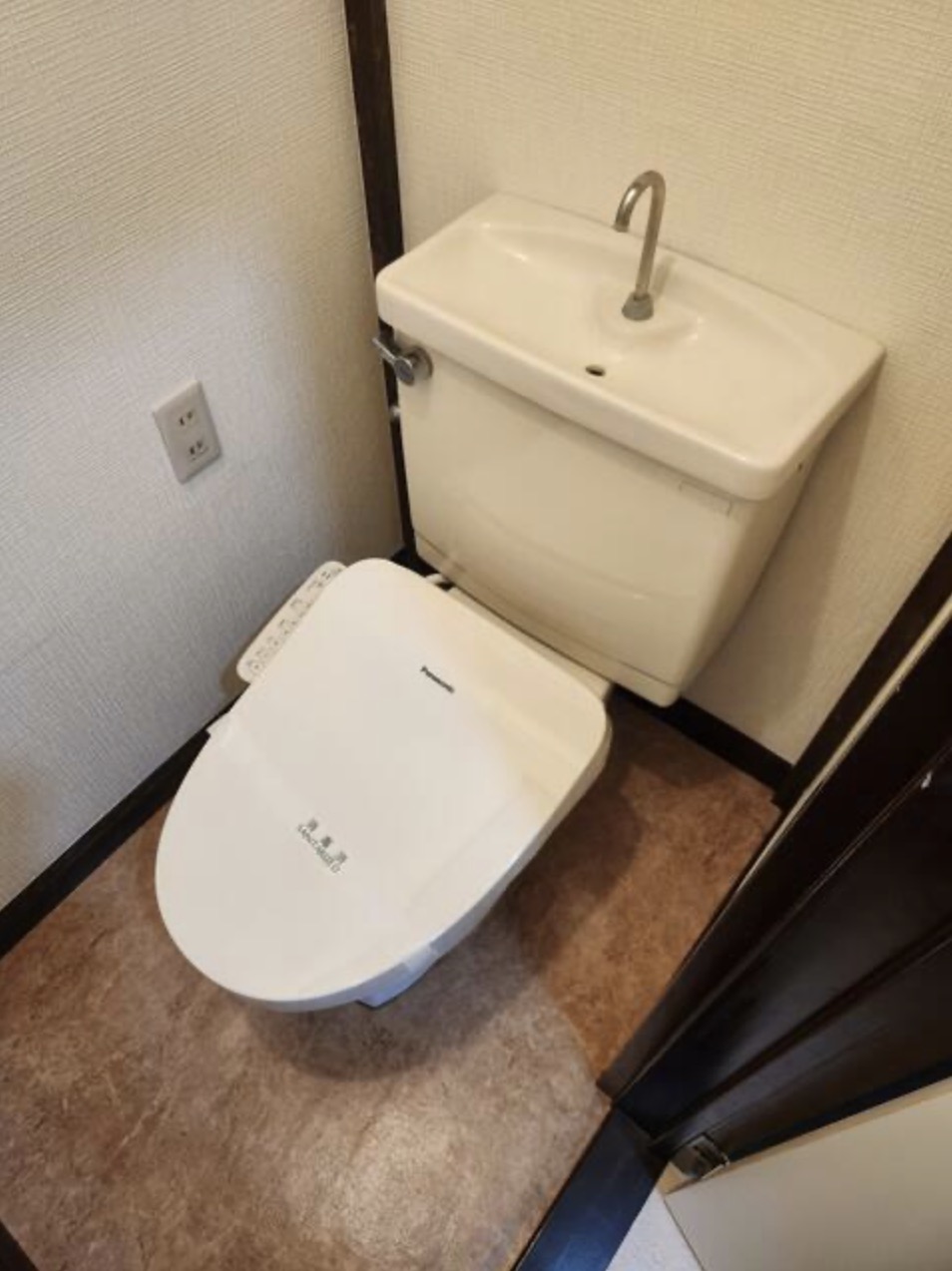 仲町戸建のトイレ写真