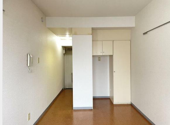 京成本線 京成高砂駅 徒歩4分 5階建 築37年の居間写真