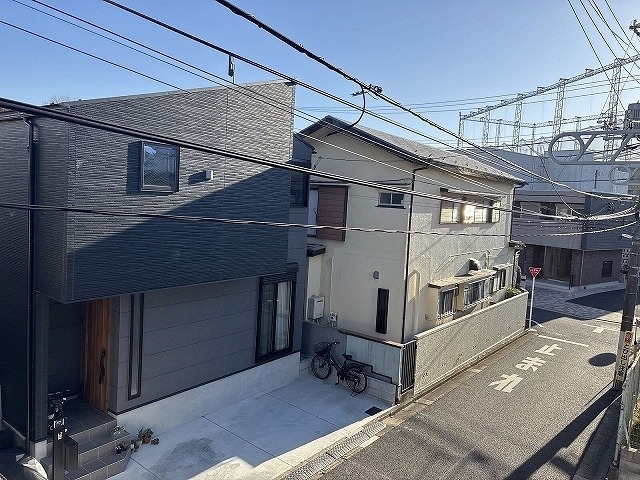 レオネクストマグノリアの玄関写真