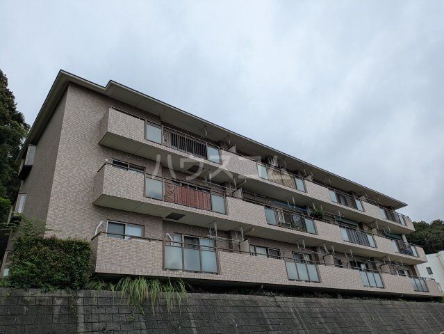 スカイヒルズ丸山Bの外観写真