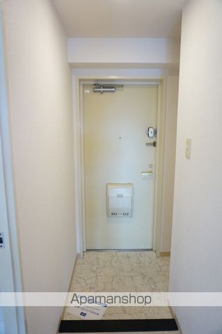 グランドゥール緑ヶ丘の玄関写真