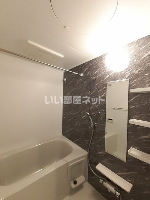 ウエスト ヒルの風呂写真