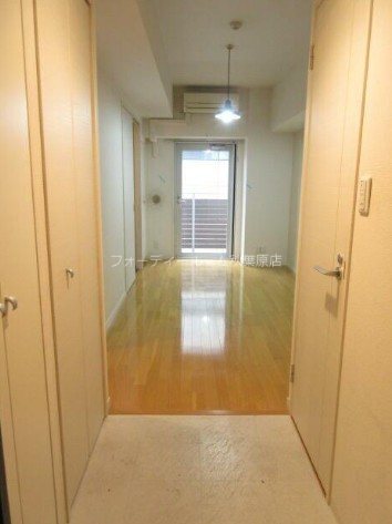 玄関　★《見学予約受付中》当店では契約金がクレジット決済可能です★