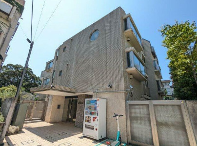 建物外観　外観は落ち着いています