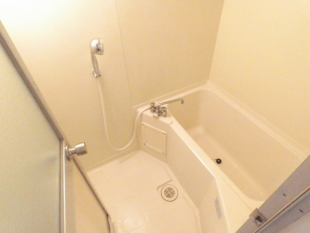 カーサ東住吉-1ロフトタイプの風呂写真