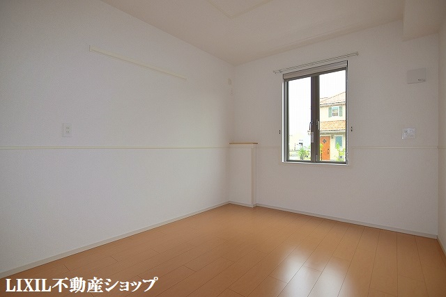その他　５．９帖の洋室です。