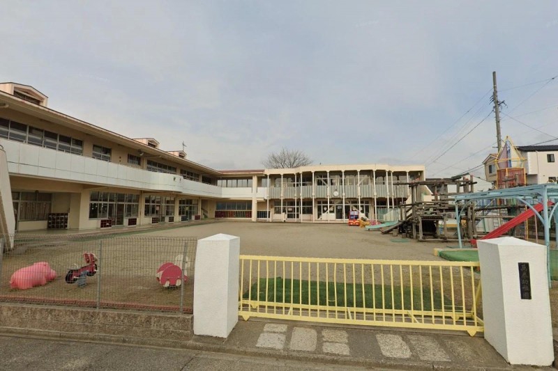 幼稚園・保育園　萬泰幼稚園（幼稚園・保育園）まで287m