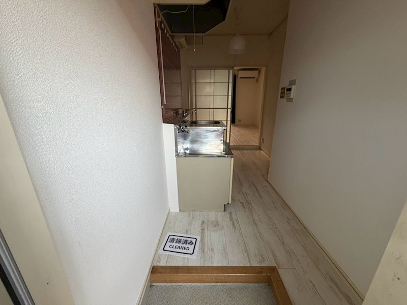 玄関　別部屋参照