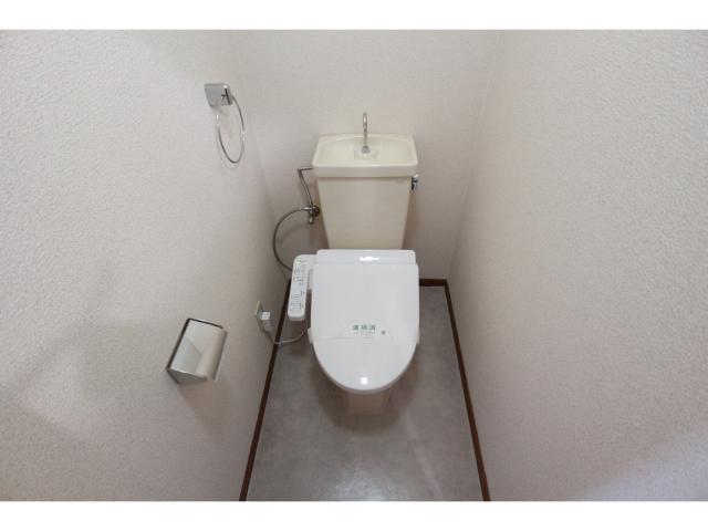 【奈良市法蓮町のマンションのトイレ】