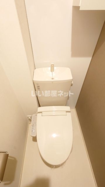 【ツインテラス　VIのトイレ】