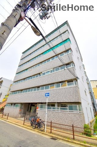 アベニュー中加賀屋の建物外観