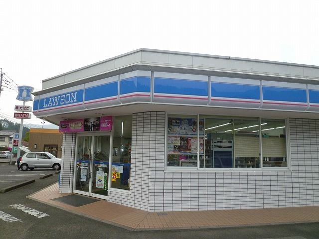 コンビニ　ローソン日南西弁分店（コンビニ）まで900m