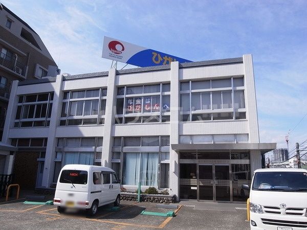 銀行　東京東信用金庫 滝野川支店（銀行）まで438m