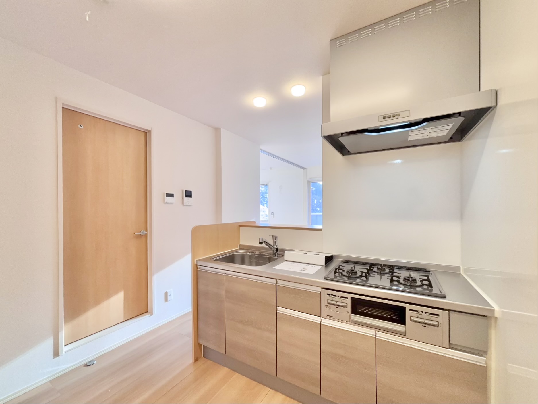 キッチン　キッチン部分・使いやすいシステムカウンターキッチンです♪