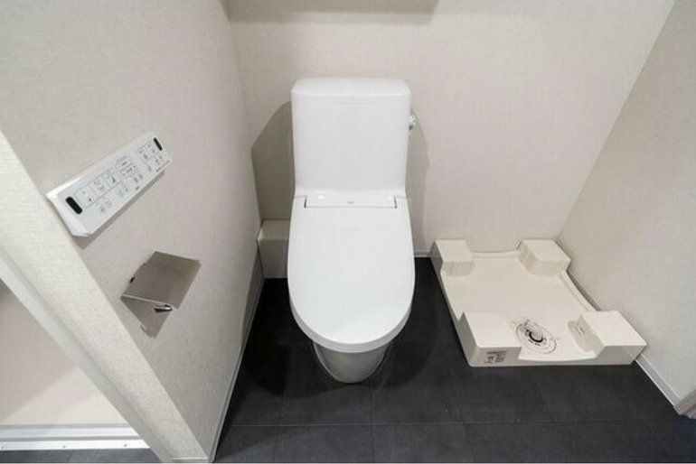 トイレ　トイレ