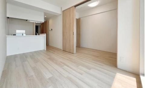 居室・リビング　室内