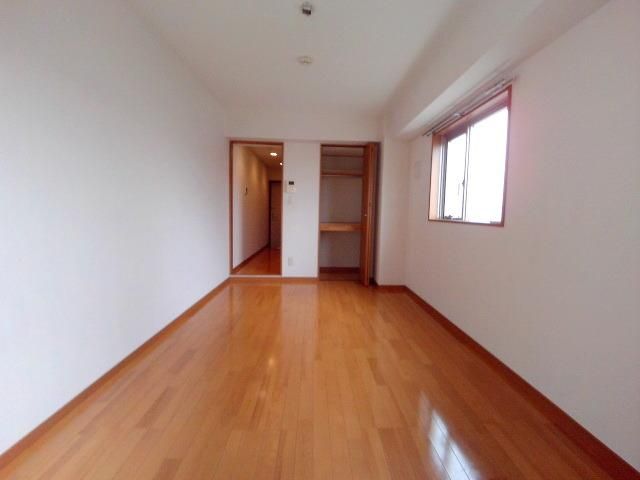 居室・リビング　★きれいなフローリングのお部屋★