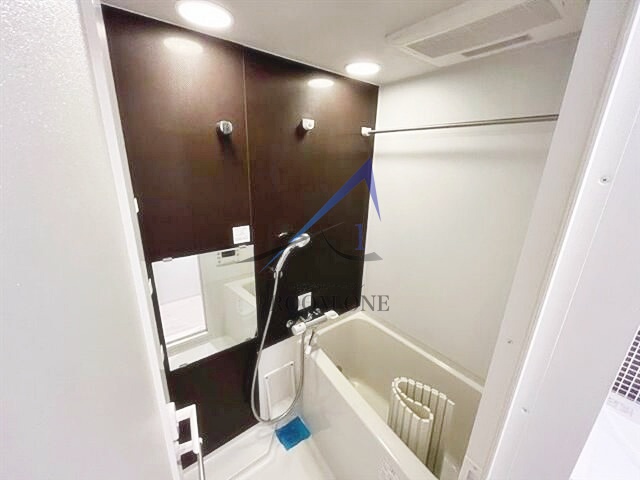 バス・シャワールーム　お風呂です。