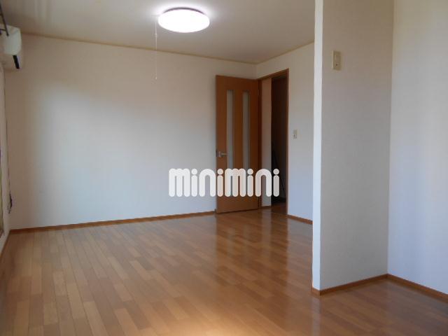 居室・リビング　日当たりの良いお部屋です