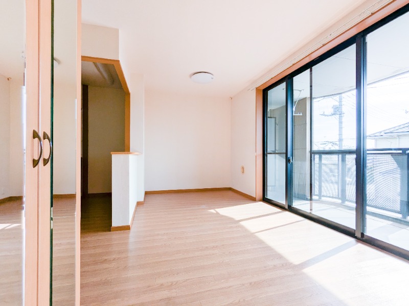 居室・リビング　図面と現状に相違がある場合には現状を優先