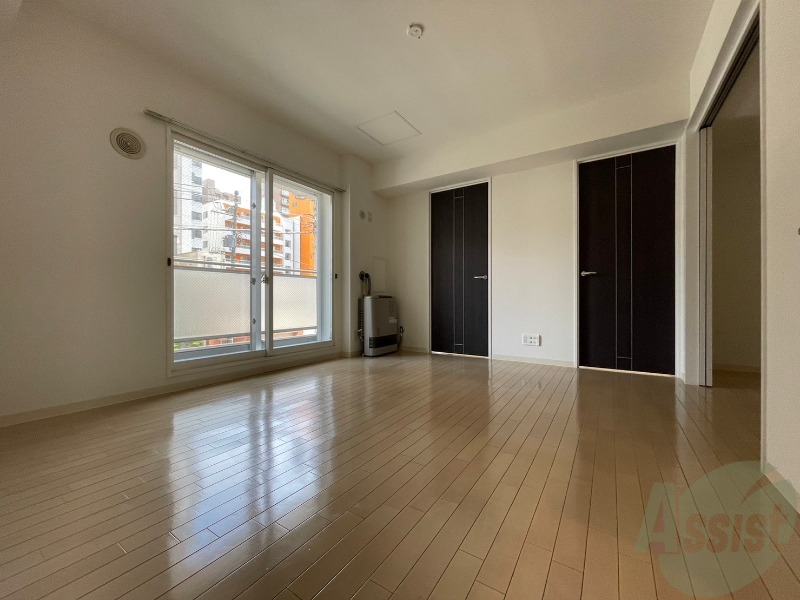 居室・リビング　広くてキレイなお部屋が広がっていて、充実した生活が送れそう。