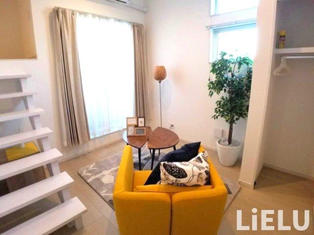 居室・リビング　同シリーズ物件のモデルルームになります※現況優先