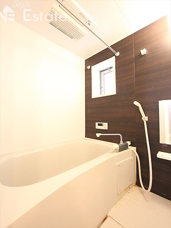 バス・シャワールーム　バスルーム