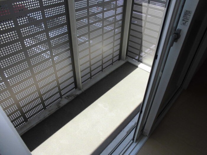 バルコニー　図面と現状に相違がある場合には現状を優先