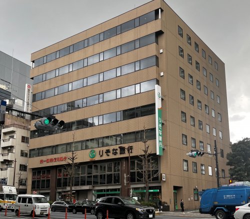 銀行　りそな銀行 目黒駅前支店（銀行）まで123m