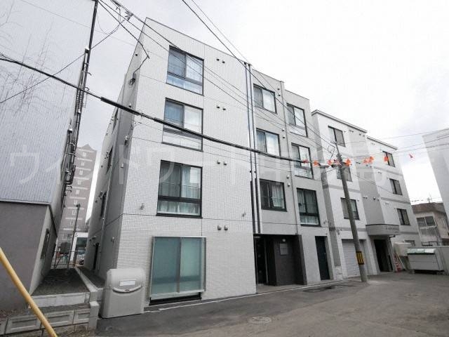 建物外観　詳細は、ウィンドワード中の島店までご相談下さい。
