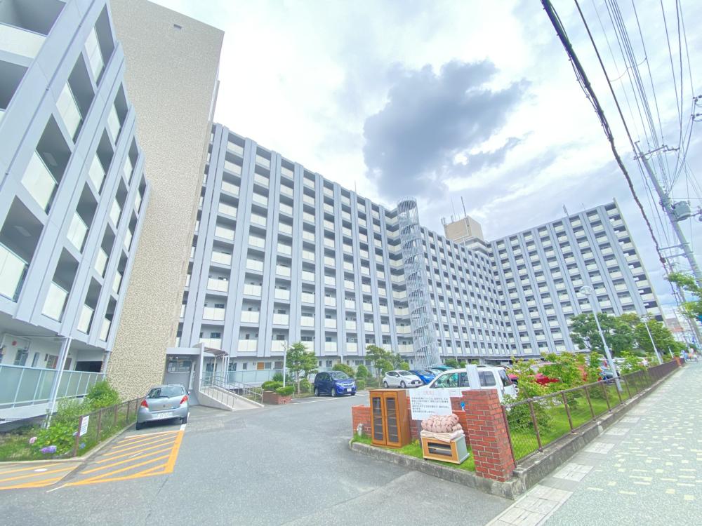 鳴尾小松住宅C棟