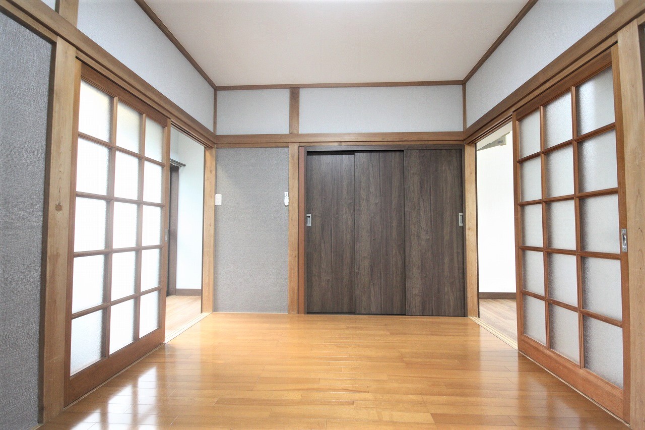 居室・リビング　６帖の洋室！ゆとりある快適なお部屋です♪