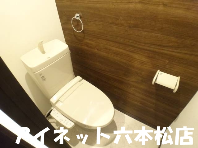 トイレ　落ち着く空間ですね。