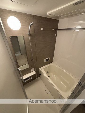 地下鉄中央線 阿波座駅 徒歩7分 12階建 築5年の風呂写真