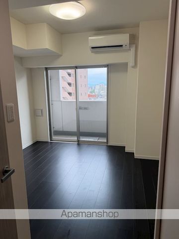 メインステージ板橋本町駅前IIの居間写真