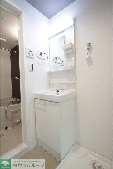洗面設備　お部屋探しは株式会社　タウンハウジング　までお気軽にお問合…