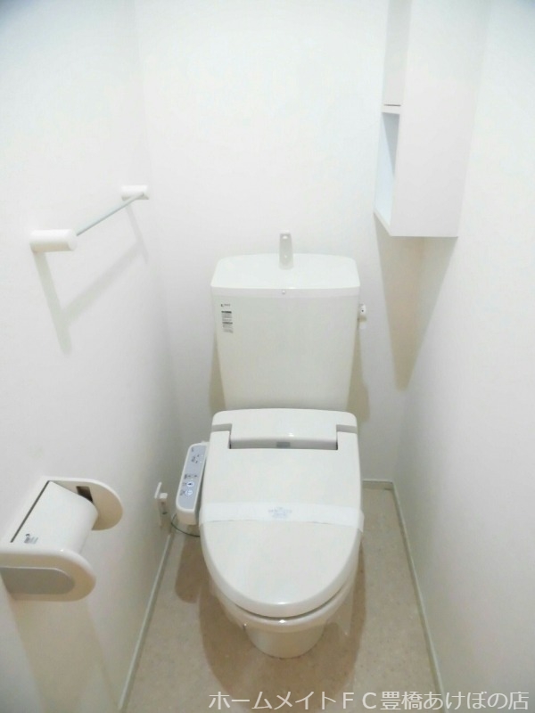 【ローレル　Iのトイレ】