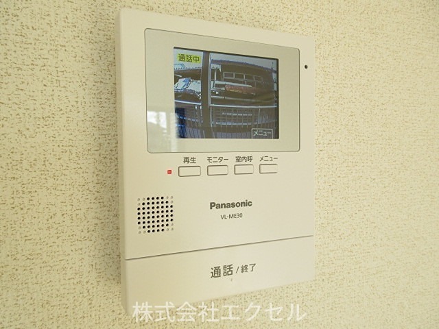 セキュリティ　モニター付きインターホンです。