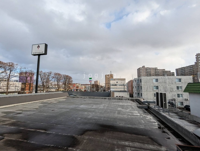 【札幌市白石区南郷通のマンションの眺望】