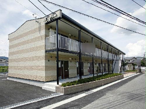 【レオパレスアプリコーゼの建物外観】