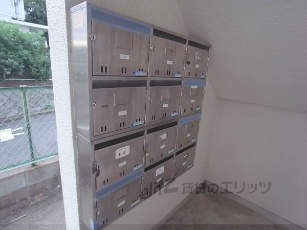 ロビー　集合ポスト