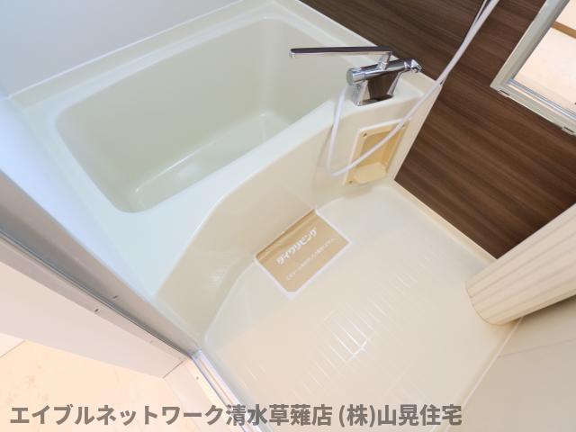 バス・シャワールーム　きれいなお風呂です