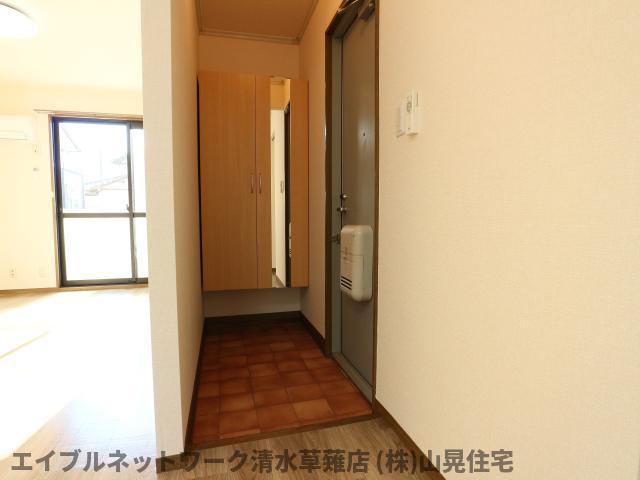 玄関　シンプルで使いやすい玄関です