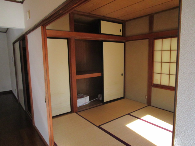 建替え短期用貸家の内装写真